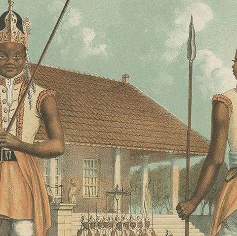 Antique Print of Javanese Guards Dressed in Ornamental Costume by Van Pers, close-up 1